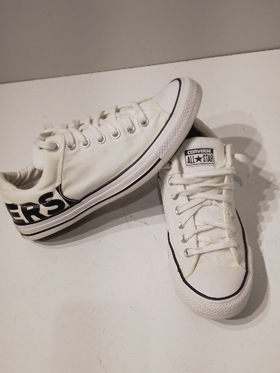 Converse Other - Converse White Low-Top Canvas Sneakers with Black Accents